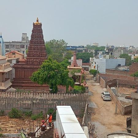 New Gayatri Palace Near Prem Mandir Vrindāvan Exterior photo